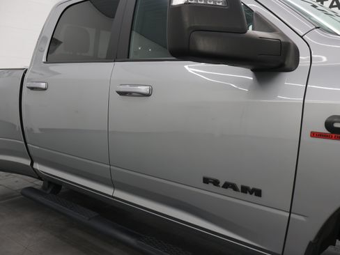 Used 2024 RAM 3500 Big Horn w/ Night Edition AWD/4WD image 24