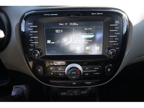 Used 2016 Kia Soul + w/ Primo Package image 13