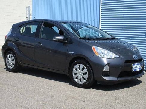Used 2014 Toyota Prius C Two w/ Preferred Accessory Package FWD image 1