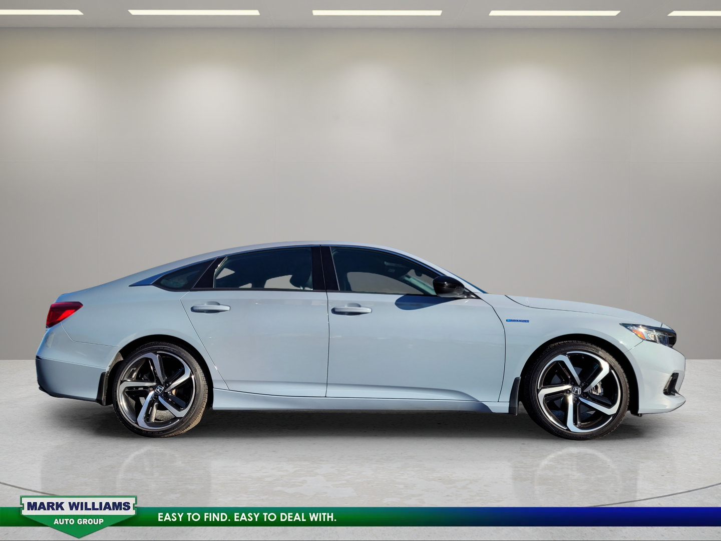 Used 2022 Honda Accord Sport image 2