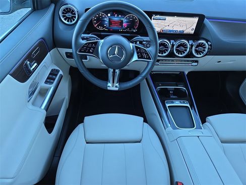 Certified 2026 Mercedes-Benz GLA 250 4MATIC image 13