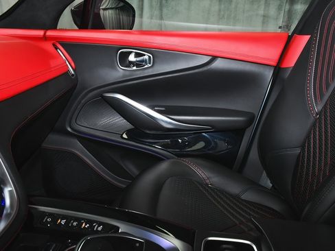 Used 2021 Aston Martin DBX Base image 51