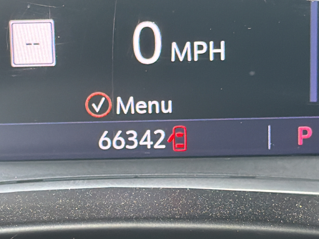 Used 2022 Chevrolet Equinox RS w/ RS Leather Package FWD image 56