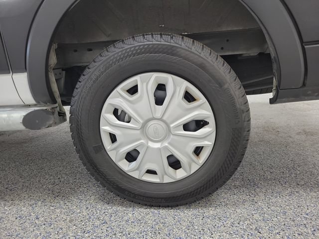 Used 2025 Ford Transit 250 Low Roof w/ Exterior Upgrade Package RWD image 5