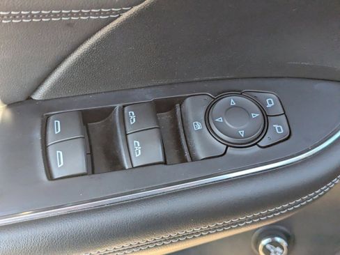 Used 2023 Buick Envision Preferred image 25