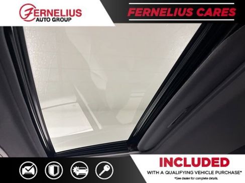 Used 2021 Toyota Sienna XSE AWD/4WD image 47