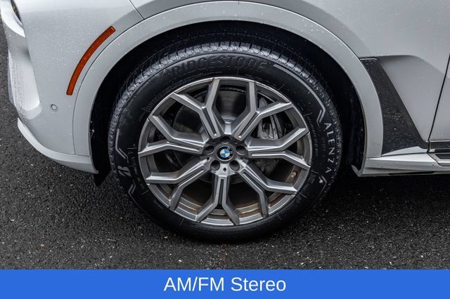 Used 2026 BMW X7 xDrive40i AWD/4WD image 14