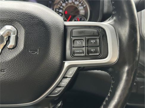 Used 2019 RAM 2500 Big Horn image 21