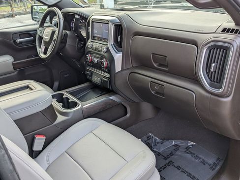 Used 2021 GMC Sierra 1500 SLT w/ SLT Premium Plus Package image 13