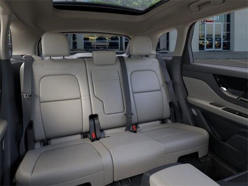 New 2026 Lincoln Corsair Grand Touring image 11