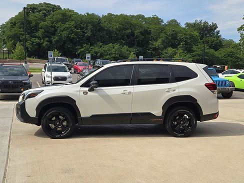 Certified 2024 Subaru Forester Wilderness AWD/4WD image 4