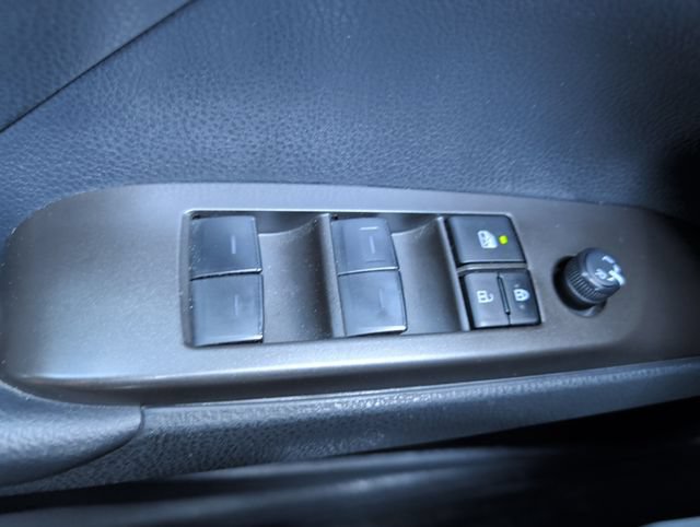 Used 2023 Toyota Camry SE AWD/4WD image 13