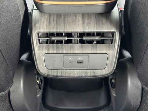 Used 2023 Nissan Ariya FWD image 29