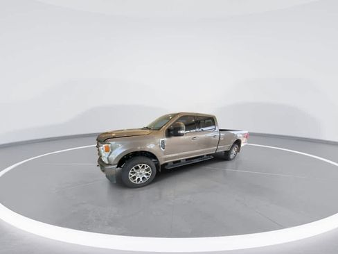 Used 2022 Ford F250 Lariat AWD/4WD image 8