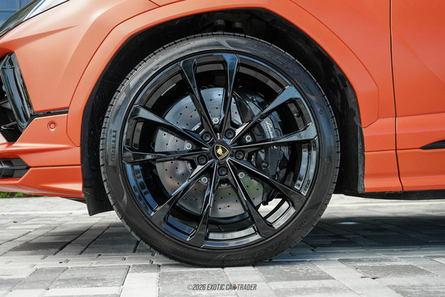 Used 2024 Lamborghini Urus S AWD/4WD image 66