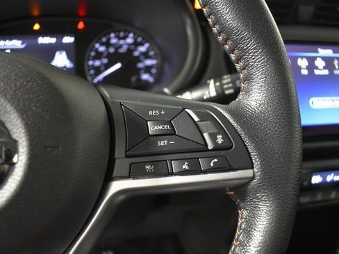 Certified 2021 Nissan Kicks SR w/ SR Premium Package image 17