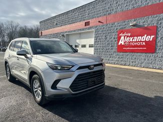 Used 2025 Toyota Grand Highlander AWD video 1