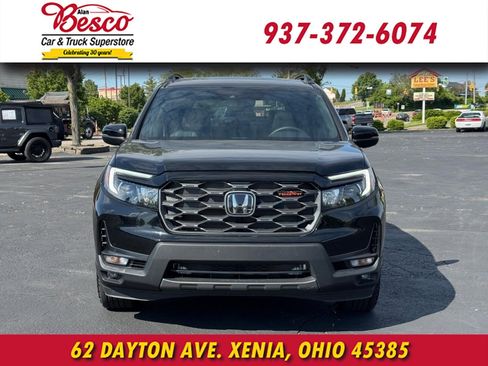 Used 2022 Honda Passport TrailSport image 2