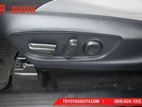 Used 2025 Toyota Tacoma TRD Sport w/ TRD Sport Upgrade Package AWD/4WD image 23