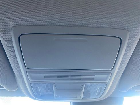 Used 2021 Honda Accord LX image 27