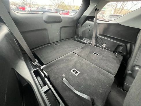 Used 2023 Ford Explorer XLT w/ Equipment Group 202A image 31