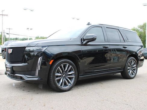 Certified 2022 Cadillac Escalade Sport Platinum AWD/4WD image 8