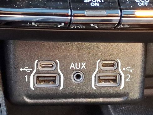 Used 2022 Dodge Durango R/T w/ Quick Order Package 22F image 26