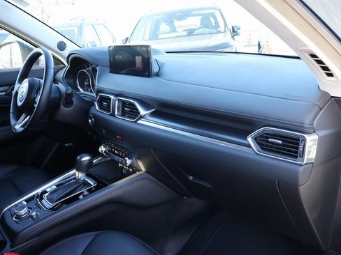 Used 2025 MAZDA CX-5 Carbon Edition image 9