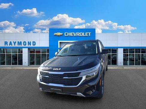 Certified 2025 Kia Seltos LX AWD/4WD image 7