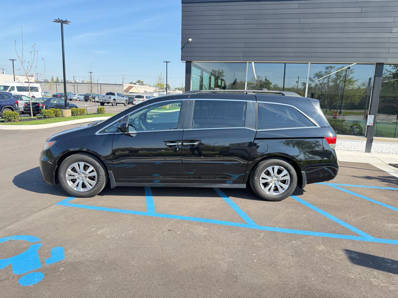 Used 2014 Honda Odyssey EX-L image 8