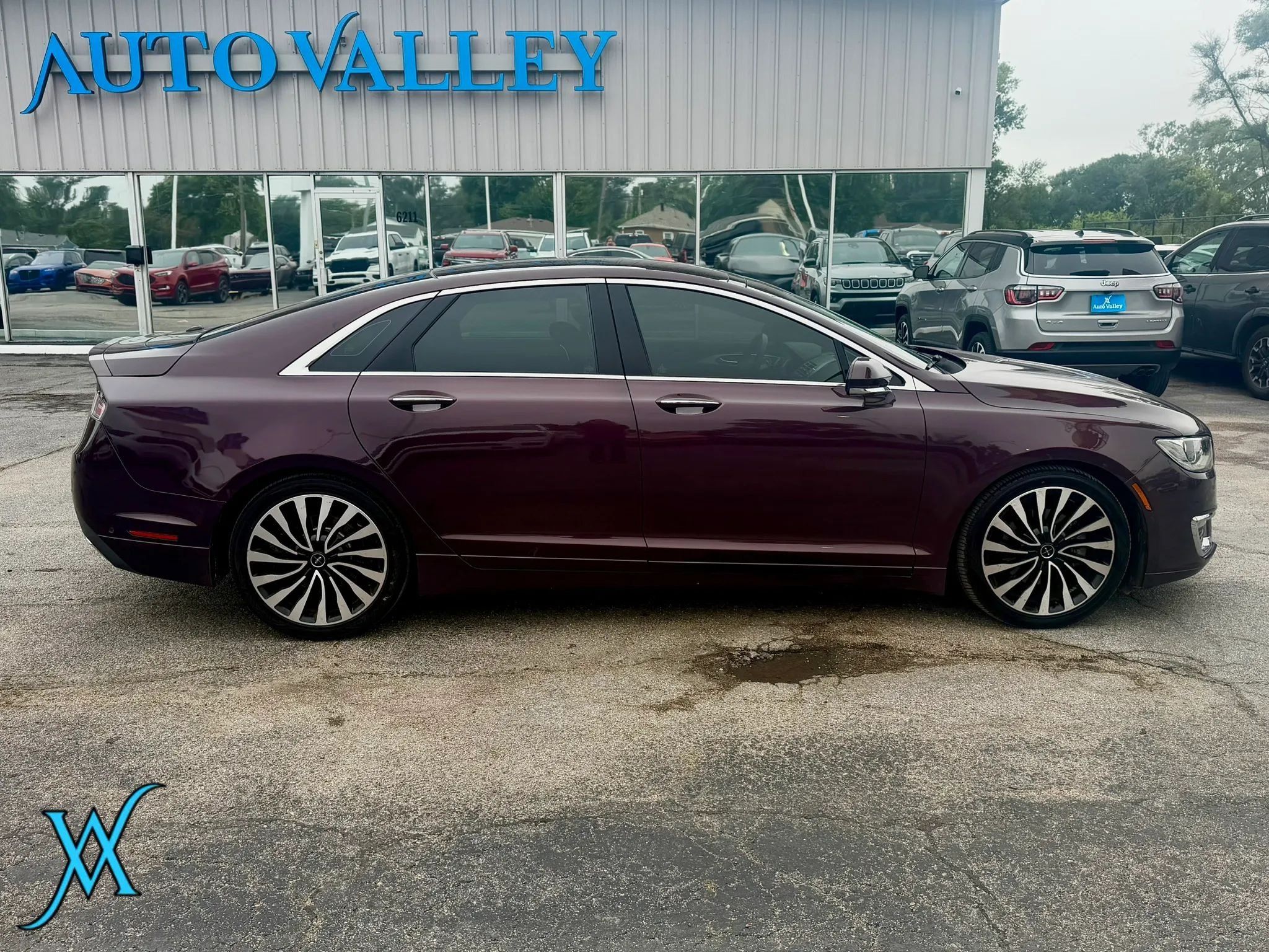 Used 2017 Lincoln MKZ Black Label w/ Technology Package FWD image 8