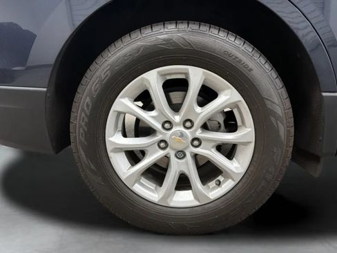 Used 2018 Chevrolet Equinox LS FWD image 25