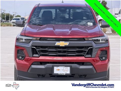 New 2026 Chevrolet Colorado LT w/ LT Convenience Package AWD/4WD image 7