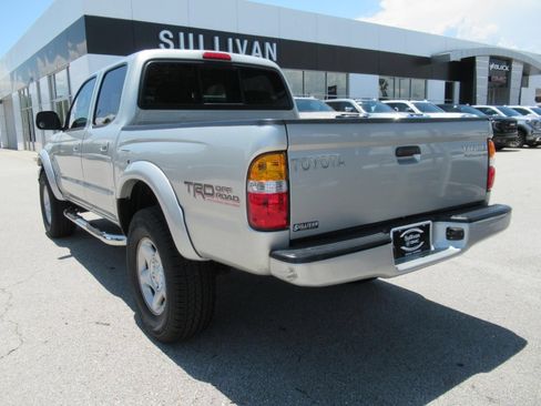 Used 2004 Toyota Tacoma PreRunner RWD image 5