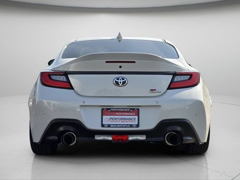 Used 2022 Toyota GR86 Premium RWD image 23
