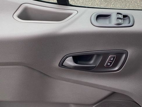 New 2026 Ford Transit 250 Low Roof image 15