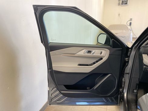 New 2026 Ford Explorer Active w/ Active Comfort Package AWD/4WD image 15