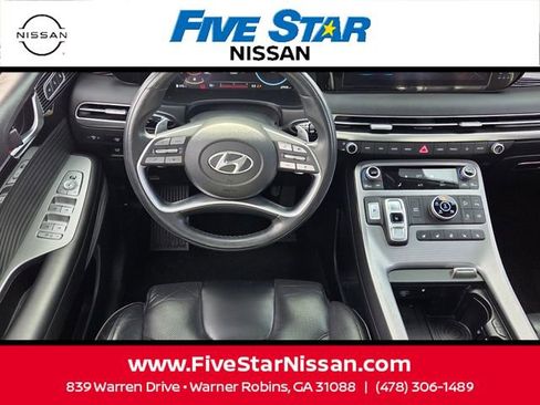 Used 2024 Hyundai Palisade Calligraphy image 7