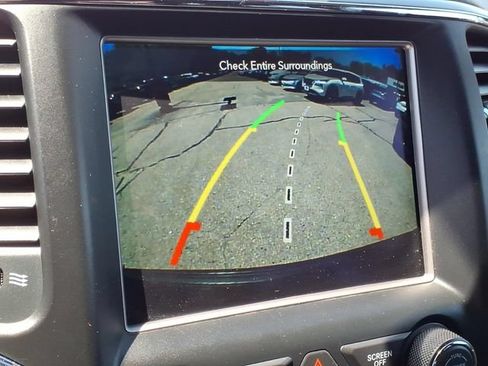 Used 2018 Jeep Grand Cherokee Altitude AWD/4WD image 24