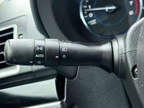 Used 2018 Subaru Forester 2.5i Premium image 29