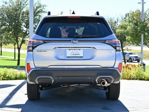New 2025 Subaru Forester Limited image 4