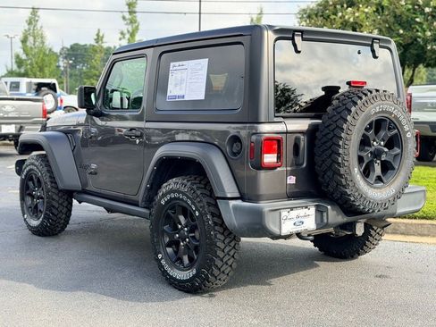 Used 2022 Jeep Wrangler Sport AWD/4WD image 6