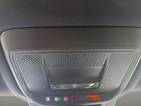 New 2025 Chevrolet Equinox EV RS FWD image 25