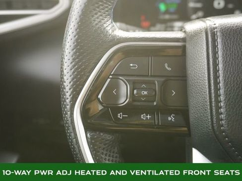 Used 2022 Toyota Tundra Platinum image 22