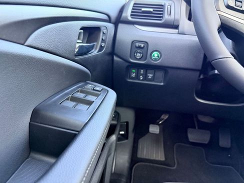 New 2026 Honda Ridgeline RTL image 25