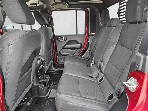 Used 2021 Jeep Gladiator Overland image 22