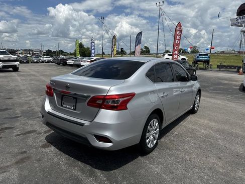 Used 2019 Nissan Sentra S FWD image 13