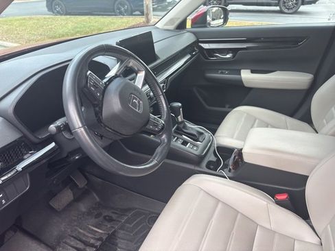 Used 2023 Honda CR-V EX-L image 2