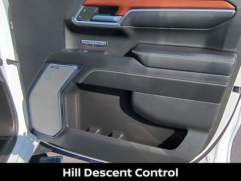 Used 2023 GMC Sierra 1500 Denali w/ Technology Package image 29