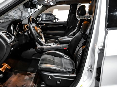 Used 2013 Jeep Grand Cherokee SRT8 image 4